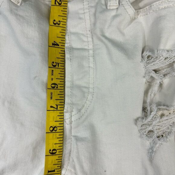 Free People Womens Jeans Size 27 White Distressed Raw Hem Ankle - Picture 6 of 12